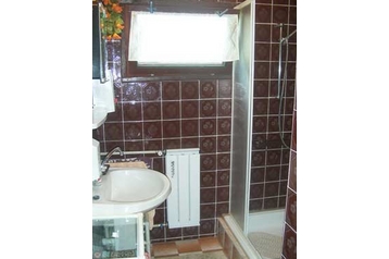 Hungría Privát Bogács, Exterior